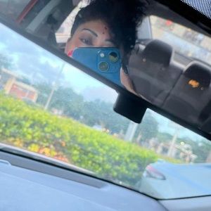 Meet your Posher, Maria